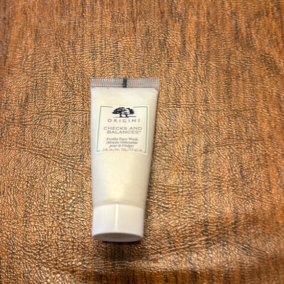 5/$10.00 ORIGINS checks, and balances white frothy face wash - Picture 1 of 1